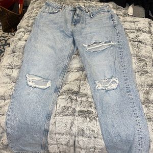 ZARA MOM STRAIGHT LEG JEANS